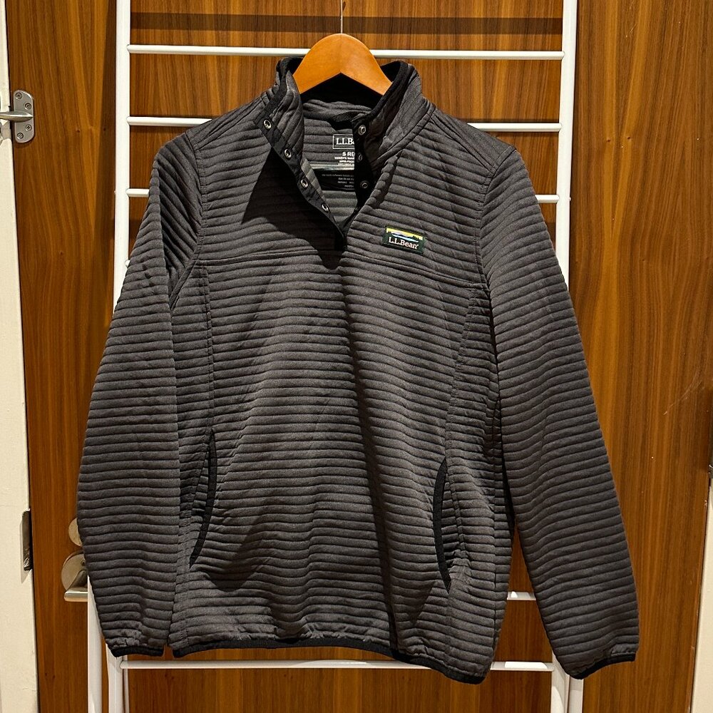 LL Bean Pull Over